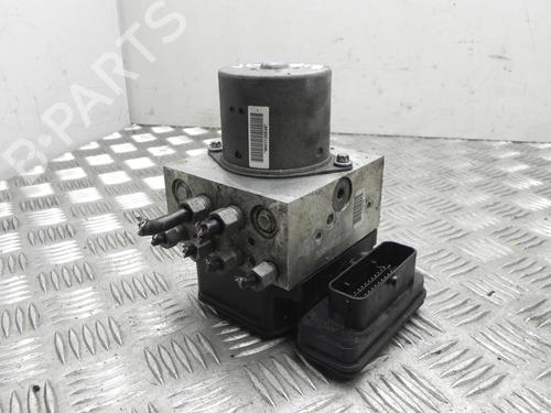 Used ABS pump JEEP GRAND CHEROKEE IV (WK, WK2) 3.0 CRD V6 4x4 (250 hp) 28936305