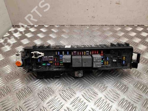 Fuse box TESLA MODEL X (5YJX) P90D AWD | BP28943272E1