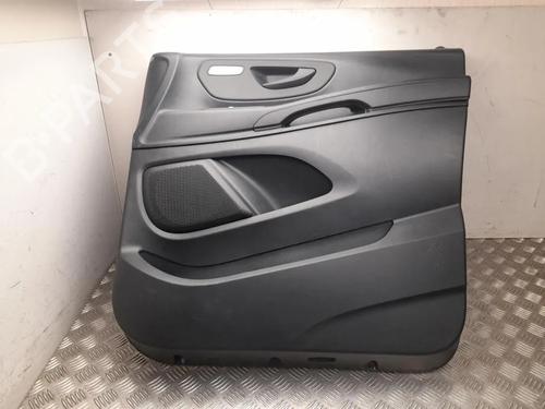 Bageste højre beklædning Bageste højre beklædning MERCEDES-BENZ VITO Van (W447) 114 CDI (447.601, 447.603, 447.605) (136 hp) 33731462 33731462