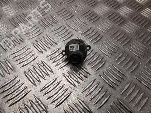 camera-bmw-5-touring-f11-2009-2010-2011-2012-2013-2014-2015-2016-2017-37551799 main image