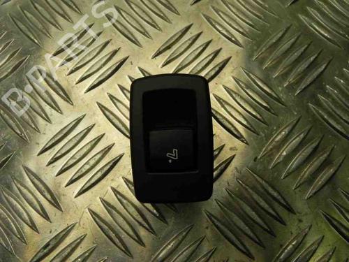 Used Switch BMW X1 (F48) xDrive 20 i (192 hp) 28930010