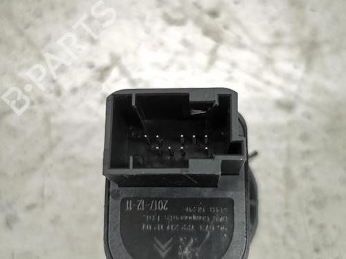 Switch CITROËN C4 CACTUS 1.2 THP 110 | BP28916824I30 