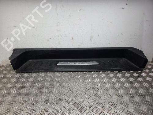 Trinbræt Trinbræt MERCEDES-BENZ VITO Tourer (W447) 119 CDI / 119 BlueTEC (447.701, 447.703, 447.705) (190 hp) 37612077 37612077
