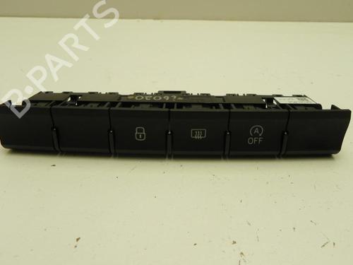 Used Switch SKODA RAPID (NH3, NK3, NK6) 1.2 TSI (90 hp) 28909786