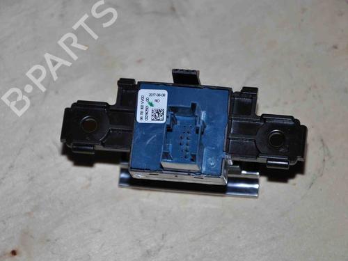 Switch CITROËN C4 Picasso II 1.2 THP 130 | BP28915124I30