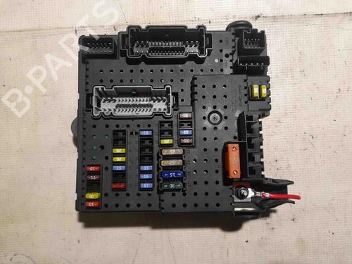 Fuse box VOLVO XC90 I (275) D5 AWD | BP28922107E1