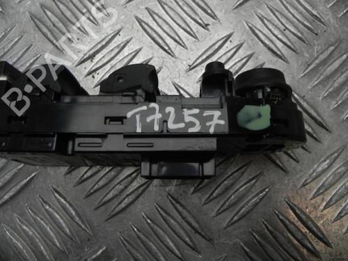 Switch BMW 3 (E90) 335 i | BP37581916I30 - Image 3