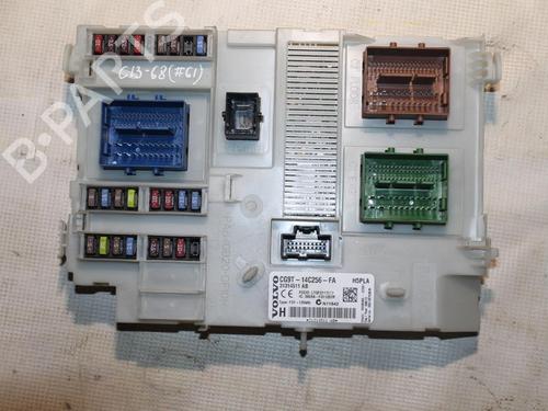 Used Fuse box VOLVO V60 I (155) 1.6 DRIVe (114 hp) 28940430