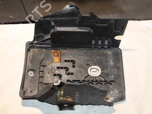 Støtte Støtte VOLVO V60 I (155) 1.6 DRIVe (114 hp) 38963874 38963874