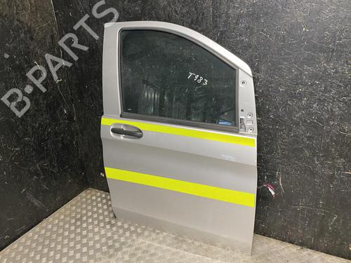 Used Right front door Right front door MERCEDES-BENZ VITO Tourer (W447) 116 CDI (447.701, 447.703, 447.705) (163 hp) 40242085 40242085