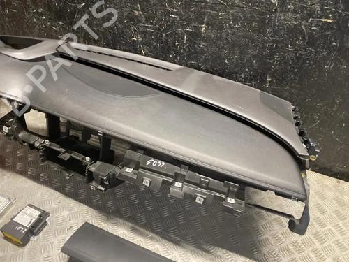 Dashboard AUDI A8 D4 (4H2, 4H8, 4HC, 4HL) 4.0 TFSI quattro | BP31626066C46