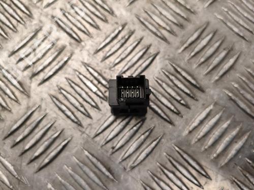 Switch IVECO DAILY VI Van 33S16, 35S16, 35C16, 38S16, 40C16, 42S16, 50C16 | BP38158714I30 - Image 2
