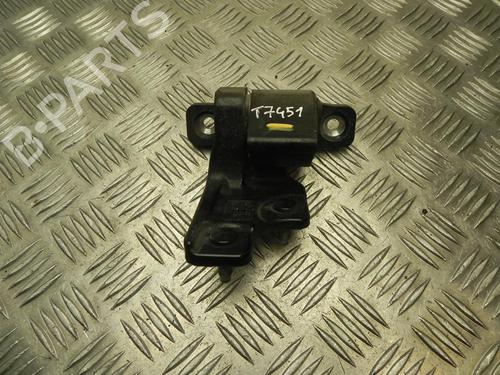 Used Hinge/Door check strap Hinge/Door check strap 37582124 37582124