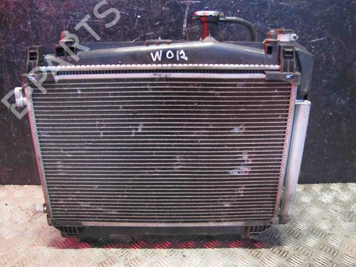 Used Water radiator TOYOTA YARIS (_P13_) 1.3 (NSP130_, NSP130) (95 hp) 28921367