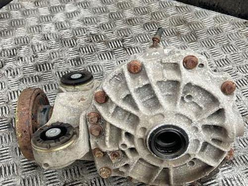 Rear differential LAND ROVER DISCOVERY V (L462) 3.0 SDV6 4x4 | BP37556392M24 - Image 3