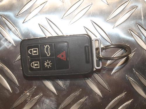 electronic-module-volvo-xc60-i-suv-156-2008-2009-2010-2011-2012-2013-2014-2015-2016-2017-2018-38964657 main image