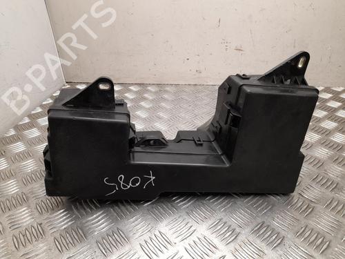 fuse-box-jaguar-xf-i-x250-2008-2009-2010-2011-2012-2013-2014-2015-37558244 main image