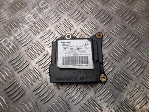 Airbag styreenhed Airbag styreenhed PEUGEOT 408 II (FP_, F3_, FM_) PureTech 130 (FPHNST) (131 hp) 35810852 35810852