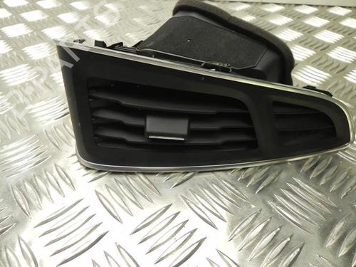 Used Air vent Air vent FORD FOCUS III Turnier 1.6 TDCi (115 hp) 28915148 28915148