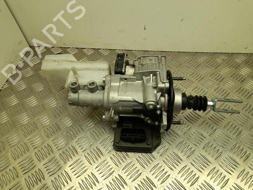 Brake master cylinder JAGUAR I-PACE (X590) EV400 AWD | BP37549508M77 - Image 2