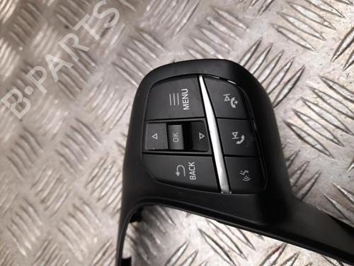 Steering wheel controls FORD KUGA III (DFK) 1.5 EcoBlue | BP37567559E15 - Image 3