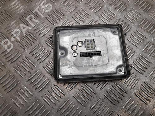 lights-ecu-tesla-model-x-5yjx-2013-37561319 main image