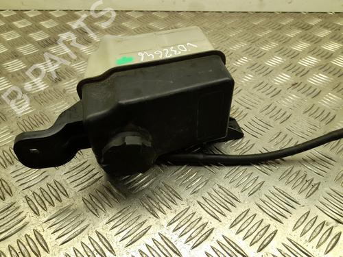 Used Expansion tank HYUNDAI ix55 3.0 V6 CRDi 4WD (239 hp) 28940563