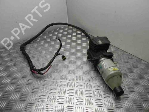 Used Steering pump OPEL ZAFIRA A MPV (T98) 2.0 DI 16V (F75) (82 hp) 28920458