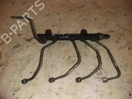 Used Pipe Pipe VOLVO V40 Hatchback (525) D2 (114 hp) 28943388 28943388