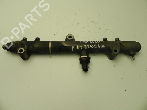 Used Injection rail Injection rail 37576141 37576141
