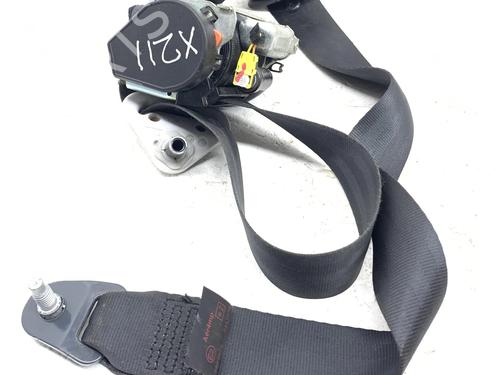 Used Front left seatbelt PEUGEOT 208 I (CA_, CC_) 1.4 HDi (68 hp) 28910324