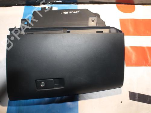 Used Glove box Glove box 38964686 38964686