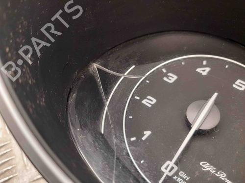 Instrument cluster ALFA ROMEO GIULIA (952_) 2.0 Q4 (952ACA45, 952ACA25) | BP28924347C47 