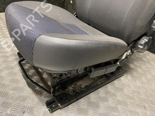 Left front seat CITROËN JUMPER II Van 2.2 HDi 110 | BP37574902C15 - Image 2