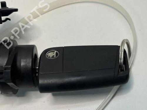 Ignition barrel SKODA KAROQ (NU7, ND7) 2.0 TDI 4x4 | BP30448635M48 - Image 6