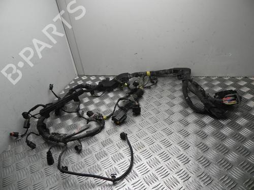 Used Wiring harness Wiring harness 37581130 37581130