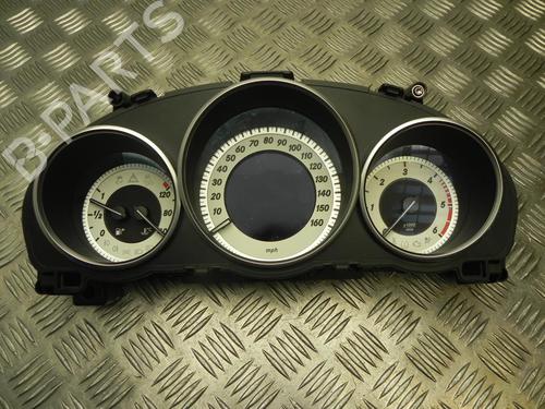 Used Instrument cluster Instrument cluster 37582270 37582270