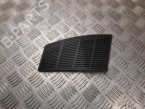 Used Grille Grille 37564451 37564451
