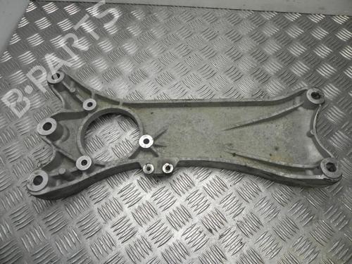 support-maserati-ghibli-iii-m157-2013-37543025 main image