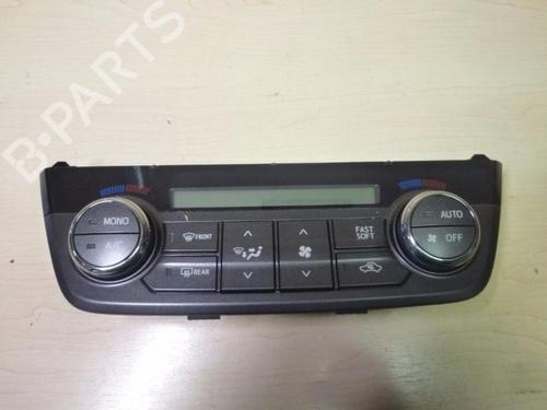 AC Styreenhet / Manøvreringsenhet TOYOTA RAV 4 IV (_A4_) 2.2 D 4WD (ALA49) (150 hp) 28933684