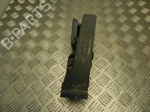 Pedal Pedal MERCEDES-BENZ C-CLASS (W205) C 250 (205.045) (211 hp) 37542174 37542174