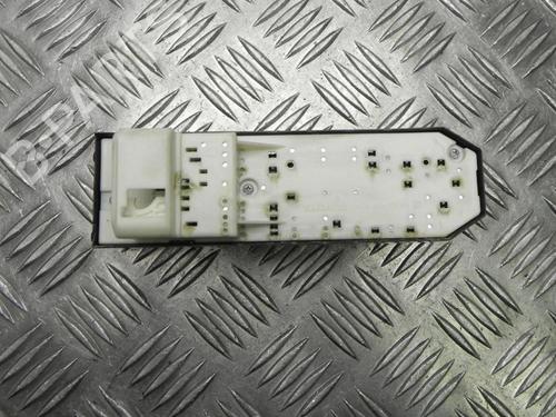 Left front window switch TOYOTA RAV 4 IV (_A4_) 2.0 D 4WD (ALA41_) | BP28927919I27 