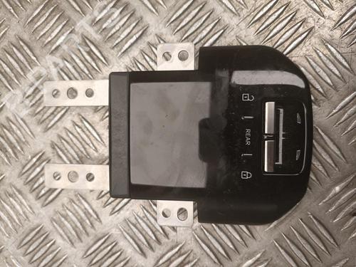 Used Switch Switch 39631447 39631447