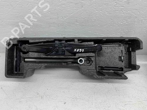 Used Glove box AUDI A1 (8X1, 8XK) S1 quattro (231 hp) 28927918