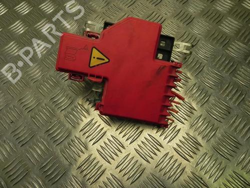 Used Fuse box RENAULT ZOE (BFM_) ZOE (88 hp) 28912775