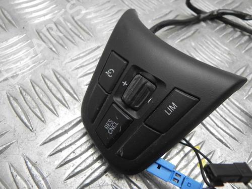 Steering wheel controls BMW 2 Gran Tourer (F46) 220 d xDrive | BP28944150E15