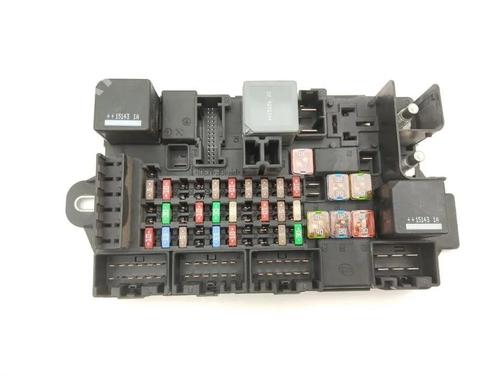 Fuse box JAGUAR F-TYPE Coupe (X152) 5.0 SCV8 R AWD | BP32213932E1 