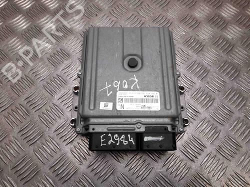 Used Engine control unit (ECU) LAND ROVER RANGE ROVER IV (L405) 4.4 SDV8 4x4 (340 hp) 28916021