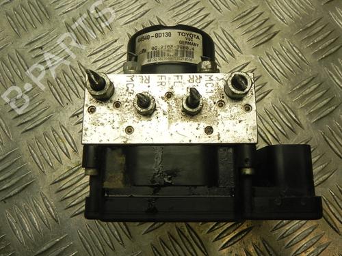 Used Electronic module TOYOTA YARIS (_P13_) 1.3 (NSP130_, NSP130) (95 hp) 28938431