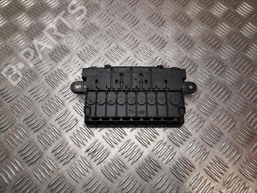 Used Fuse box Fuse box 37549246 37549246